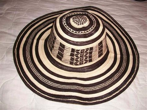 Sombrero Volteado Colombiano Bs 59 999 00 En Mercado Libre