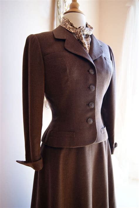Image Result For 1940s Women Suit Vintage Suits Suits For Women Clothes