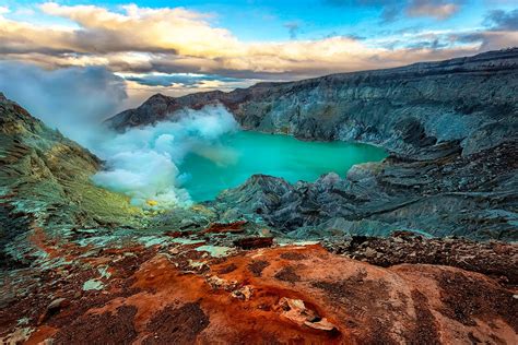 Blue Fire Kawah Ijen Eruption