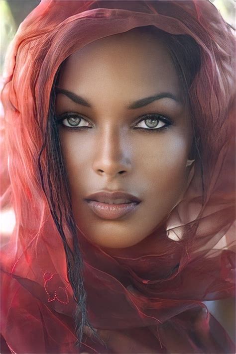 Beautiful Dark Skinned Women Most Beautiful Eyes Beautiful Women Pictures Stunning Eyes