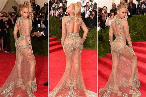 Beyoncé Shows Up Late To The Met Gala Still Turns All Heads In Revealing Dress Met Gala