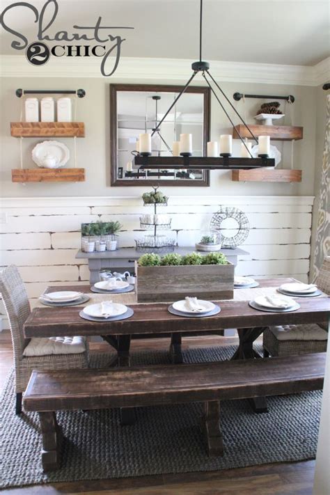 Hutches, buffets, pie safes, kitchen island / bar, wine server, sofas, loveseats, chairs, recliner, coffee & end tables, tv stands, table & floor lamps. DIY Barn Wood Planter Box | Dining room decor rustic ...