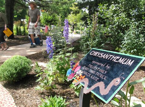 On Wisconsin Bookworm Gardens In Sheboygan Brings Storybooks To Life