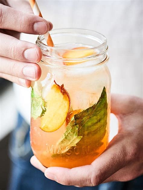 Peach Lemonade Spritzer Recipe W Vodka And White Wine