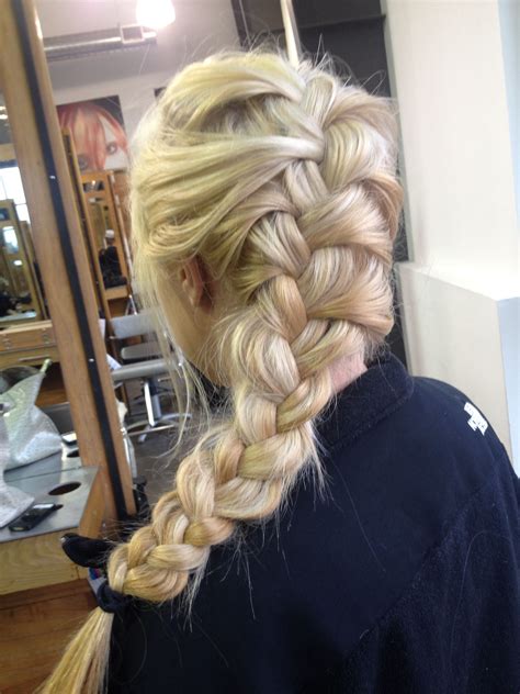 Pin By Rachel Burch On Hair And Make Up Loose French Braids French