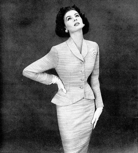 Suzy Parker In A Lilli Ann Suit Harpers Bazaar May 1953 Suzy