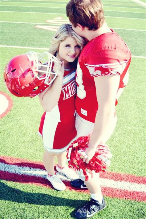 football player cheerleader couple photography super cute cheer football couple football