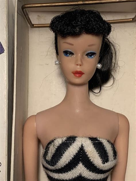 Vintage Barbie 5 Ponytail In Original Box With Standbooklet And