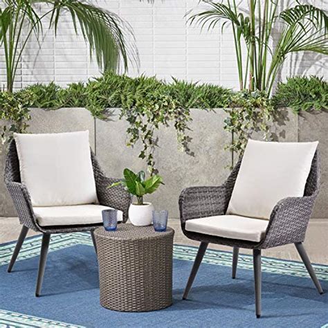 Outdoor Wicker Dining Chair Pe Rattan Accent Chair With Beige Cushion