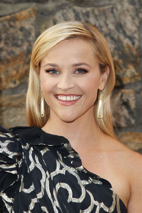 Reese Witherspoon Home Again East Hampton Screening In New York 08