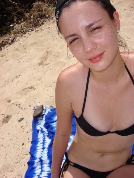 SENSUAL PINAYS CHESKA GARCIA In Summer Bikini