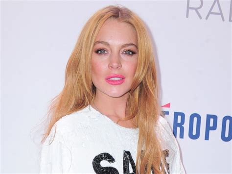 Lindsay Lohan Is So Beautiful And Radiant In Bikini Honeymoon Photos