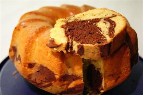 Ich habe eine zutat gefunden, die meinen kuchen aber sowas von saftig macht: Marmorkuchen ohne Butter - Rezept mit Bild - kochbar.de
