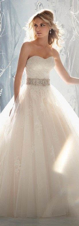 If you make money off of weddings then you definitely want to check out these keyword lists. Wedding Gown Keywords: #weddinggowns #jevelweddingplanning ...
