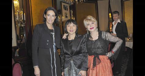 La Princesse Tania De Bourbon Parme Anh Dao Traxel Et Sophie Darel Lors De La Soirée De Charité