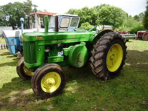Afbeeldingsresultaat voor kleurplaat tractor ferguson. John Deere Model R | Tractor & Construction Plant Wiki ...