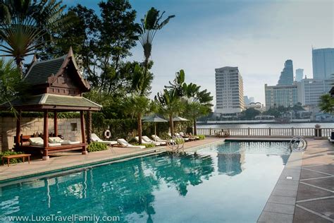 A Few Reasons To Stay At The Peninsula Bangkok Hotel