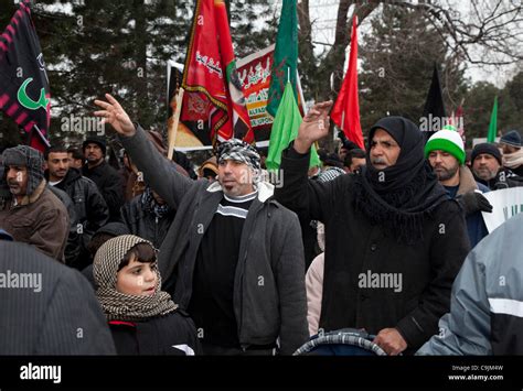 Dearborn Michigan Shia Muslims Marched Through The Streets Of