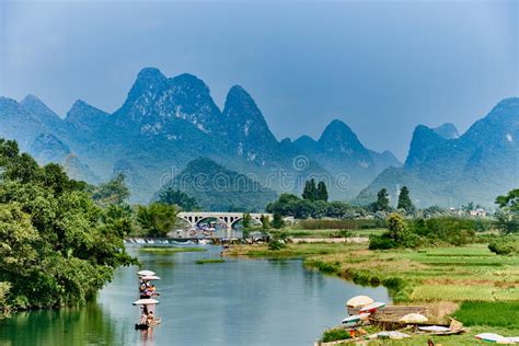 Li River Guilin Yangshuo Guangxi China Editorial Photography Image Of