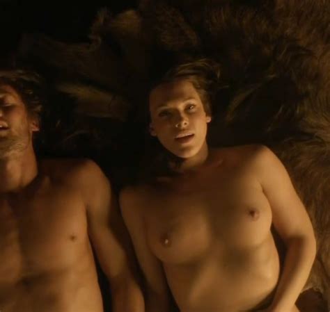 Erin Cummings Naked Breasts Spartacus Nudebase Hot Sex Picture
