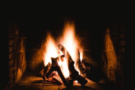 The Definitive List Of Yule Log Fireplace Videos To Binge Watch This