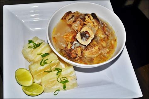 Menolak dengan satu kaki dan mendarat dengan kaki yang sama b. Namanya Kaledo, salah satu kuliner khas Palu, Sulawesi Tengah. Disajikan dengan bawang goreng ...