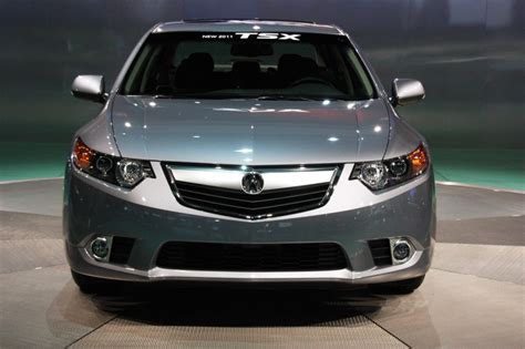 Where ideas and innovation meet capital. Acura TSX Sedán 2011: Entre su equipamiento de serie ...