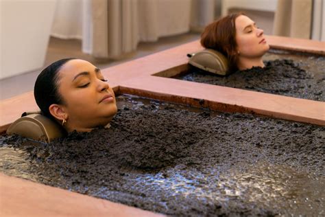 Calistogas Unique Mud Bath Experiences Visit Napa Valley Blog