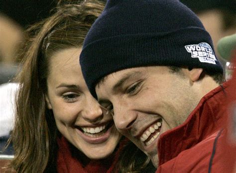 Jennifer Garner-Ben Affleck Update: Ex-Couple Steps Out For Family