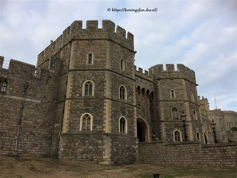 Magnificent windsor castle in berkshire is the oldest and largest occupied castle in the world. Buitenlandse Uitstapjes Windsor Castle