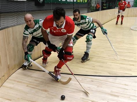 Cos esfèric de 23 cm de circumferència, amb un pes de 156 a 163 g en hoquei, i de 155 g en hoquei sobre patins. Hóquei em Patins: Benfica-Sporting para seguir EM DIRETO ...