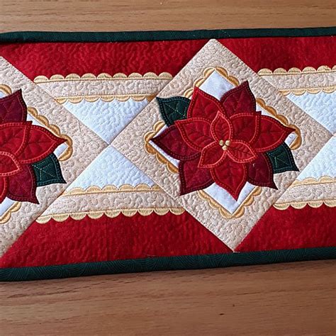 Quilted Poinsettia Table Runner Embroidery Weekly Machine
