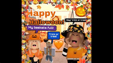 The Family Went Trick Or Treating Spooky Roblox Bloxburg Voice Roleplay Youtube