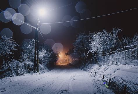 Camino Lleno De Nieve Durante La Noche Camino Noche Invierno