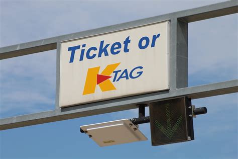 No more stopping at tollbooths after Kansas Turnpike starts ‘cashless