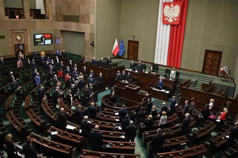 Sejm upamiętnił Jolantę Brzeską w 10. rocznicę zabójstwa - Polscy ...