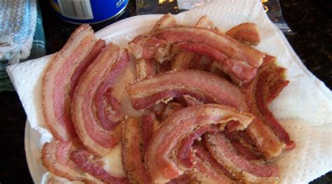 How To Tell If Bacon Is Bad 4 Simple Ways To Find Out