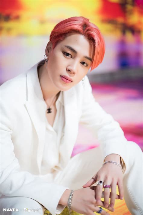Kali ini nuna kookie akan memperkenalkan satu lagi webtoon yang terbit di indonesia, yaitu: Nuna Kookie: Jimin BTS 'Boy with Luv' Photo NAVER x Dispatch