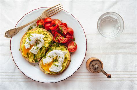 For someone on a 2,000 calorie diet, that would be about 55 to 66 grams of fat a day, english says. How much fat per day is healthy? What experts say | Well+Good