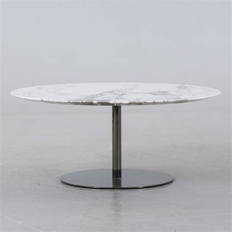 You must be logged in to see product availability: A MINOTTI BELLAGIO COFFEE TABLE. - Bukowskis