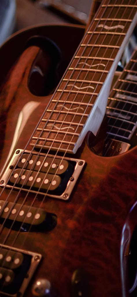 May 25, 2016 · the notion of an electrified guitar goes back to at least 1890, to an instrument patented by an american naval officer named george breed. Electric Guitar Wallpaper Hd 1080p - Images | Slike