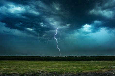Severe Weather Photography By Vaughan Laws Photography
