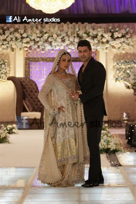 Sadia Khan Wedding Pics With Husband