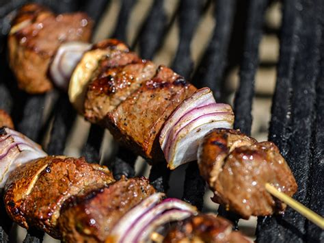 Since the mushrooms release liquid as they cook, the butter is less shiitake mushrooms create a sublime sauce with deep, earthy flavor, but you can substitute any other mushroom variety. Steakhouse Kebabs Recipe | Serious Eats
