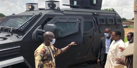 Police nationale du Burkinades blindés et drones acquis sur budget de