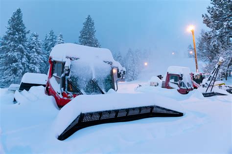 Big Bear Mountain Resort Gets 48 Inches Of Snow In 48 Hours Kmph