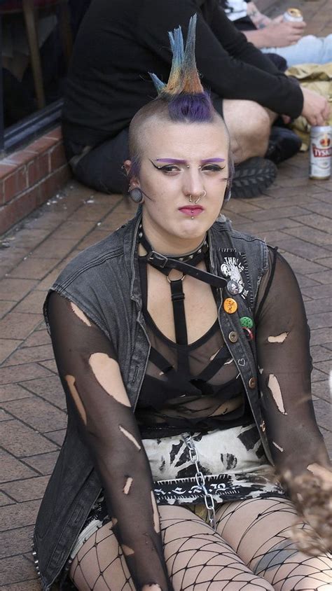 Bildergebnis F R Wasted Festival Punk Rock Girls Punk Girl Punk