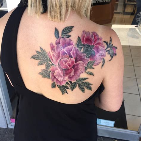 90 Best Shoulder Tattoo Designs And Meanings Symbols Of Beauty 2019
