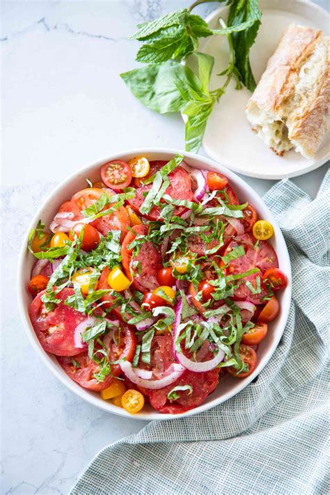 Simple Summer Tomato Salad Recipe