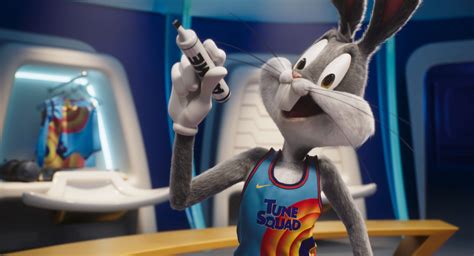 Space Jam A New Legacys Bugs Bunny Actor Knows How To Get Lebrons